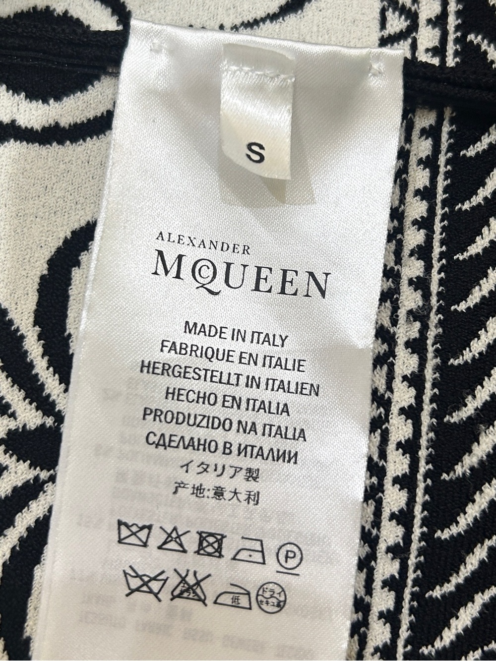 Alexander McQueen Black cream Floral Jacquard sleeveless fit & flare Dress small - Picture 8 of 9